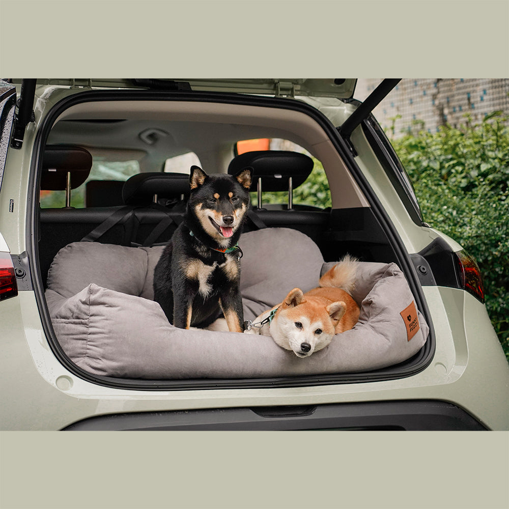 Comfortable Dog Car Bed – Travel, Road Trips