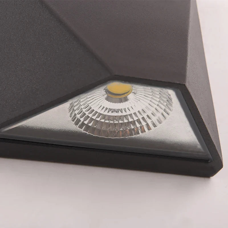 Modern LED Wall Light 5W Aluminium – Outdoor, Garden Lighting